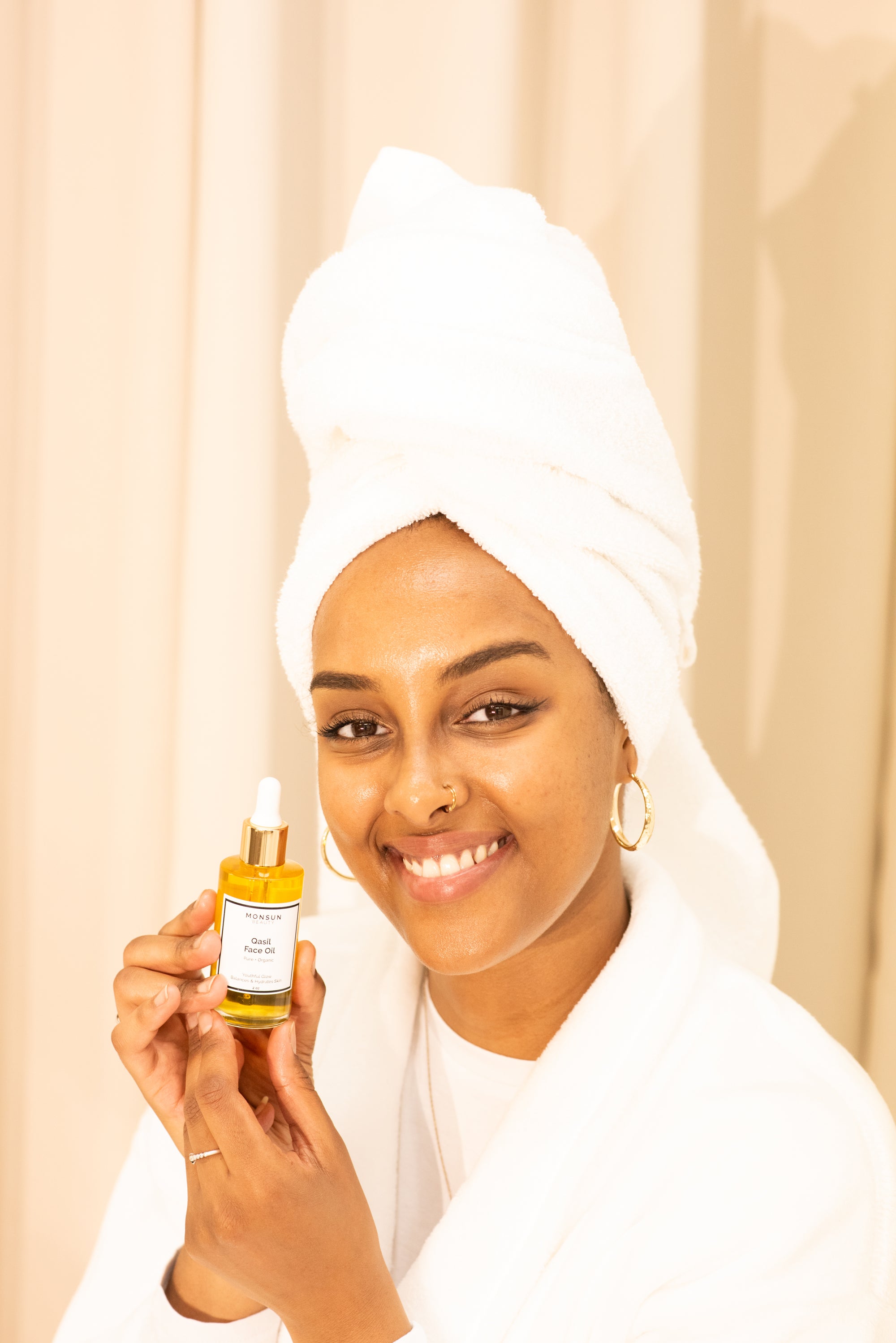 Organic Qasil Face oil for youthful glowing skin